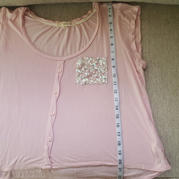 Shirt - Picture 3 of 5